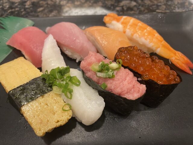 平日限定の魚屋路ランチ、握り8貫ランチを食べてみた